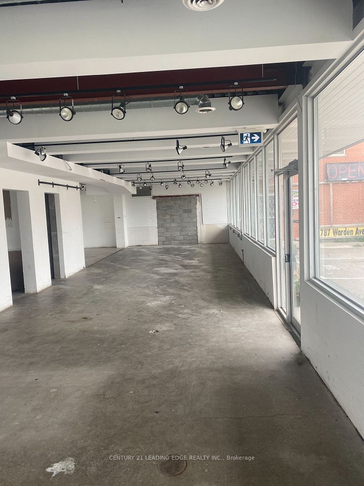 787 Warden Avenue 1, Toronto E04, ON M1L 4C2