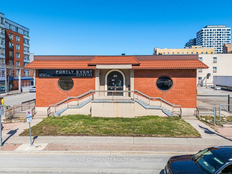 60 Athol Street E, Oshawa, ON L1H 8B7