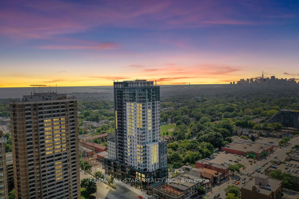 286 Main Street 1811, Toronto, ON M4C 0B3 at 286 Main Street 1811, Toronto, ON M4C 0B3, Toronto E02, ON, M4C 0B3