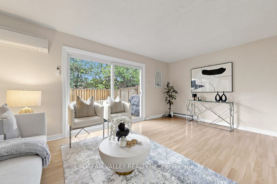 Condo Townhouse at 2075 Warden Avenue 62, Toronto E05, ON M1T 3R1, Toronto E05