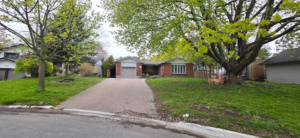 Detached at 134 Switzer Drive, Oshawa, ON L1G 3J7, Oshawa