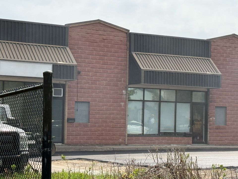 31 Barr Road 8, Ajax, ON L1S 3Y1