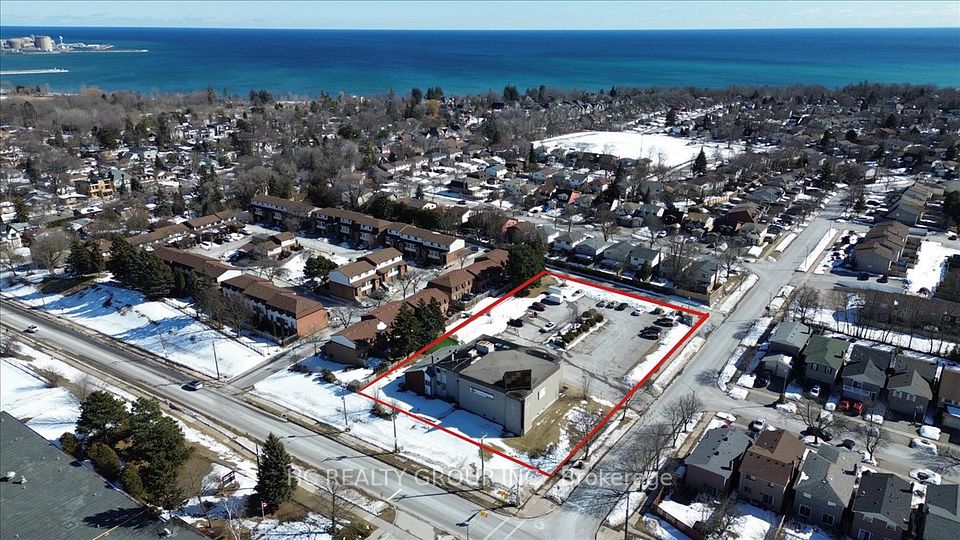 755 OKLAHOMA Drive, Pickering, ON L1W 2H4