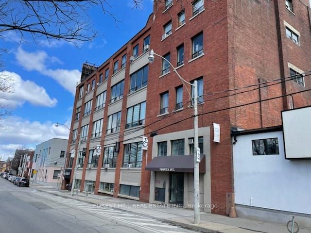 9 Davies Avenue 303, Toronto E01, ON M4M 2A6