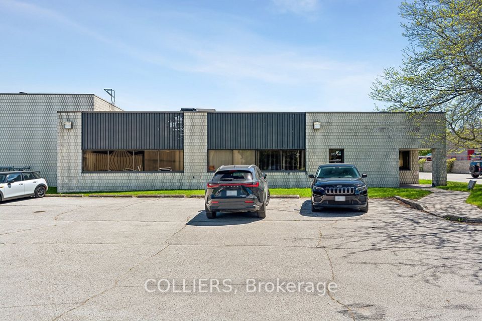 30 Dovedale Court, Toronto E07, ON M1S 5A7