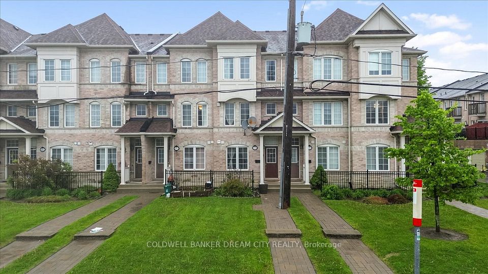 559 Midland Avenue, Toronto, ON M1N 4E8 at 559 Midland Avenue, Toronto, ON M1N 4E8, Toronto E08, ON, M1N 4E8