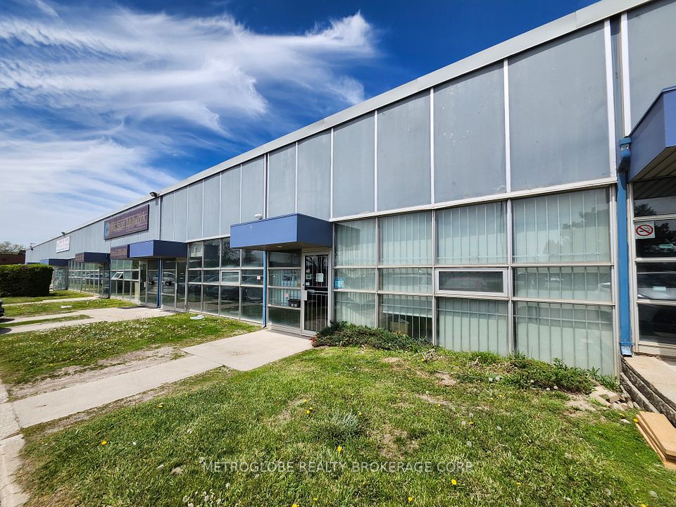 2220 Midland Avenue 24BR, Toronto E04, ON M1P 3E6