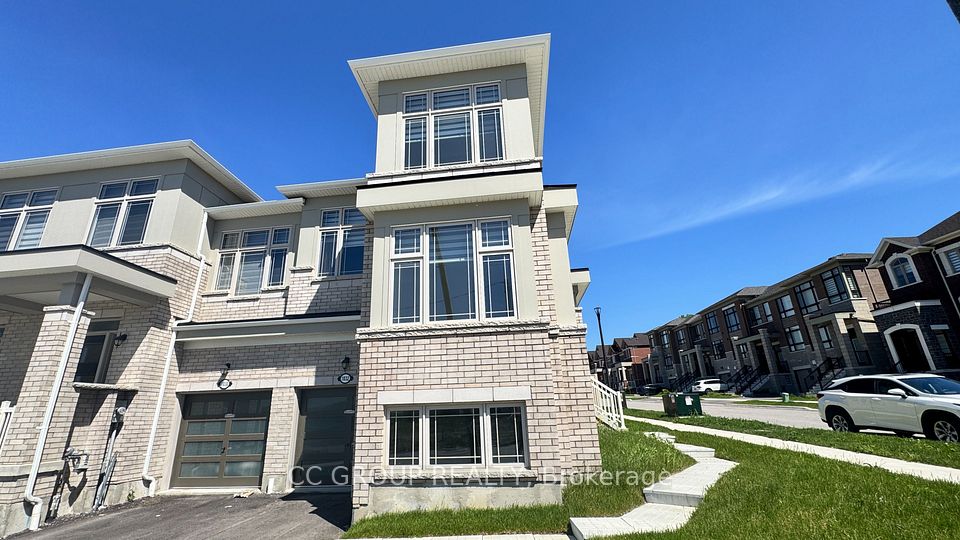 Att/Row/Townhouse at 1032 Crowsnest Hollow, Pickering, ON L1X 0P6, Pickering