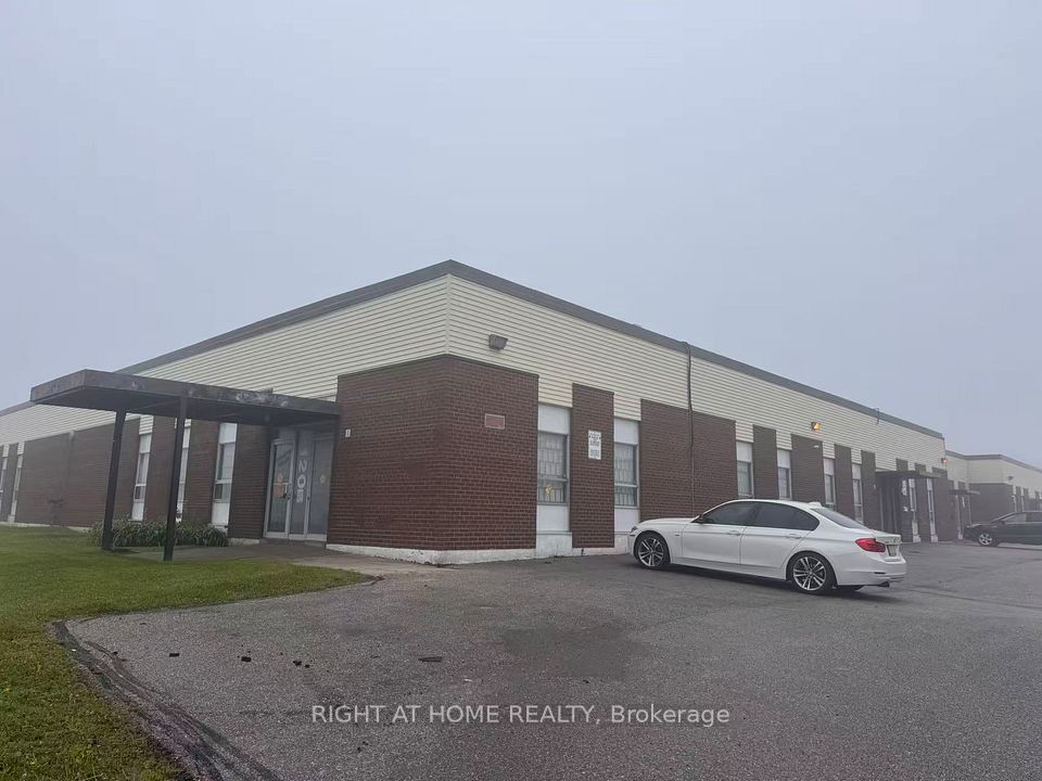 120 Midwest Road 1-2, Toronto E04, ON M1P 3A9