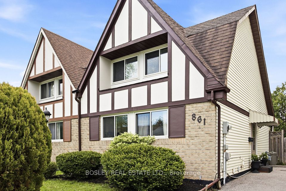 Semi-Detached at 861 Traddles Avenue, Oshawa, ON L1K 1N7, Oshawa