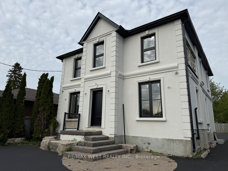 36 Park Road S, Oshawa, ON L1J 4G8