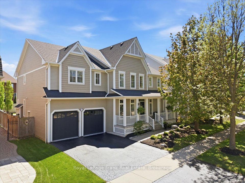 15 Jordan Court, Whitby, ON L1M 0A4