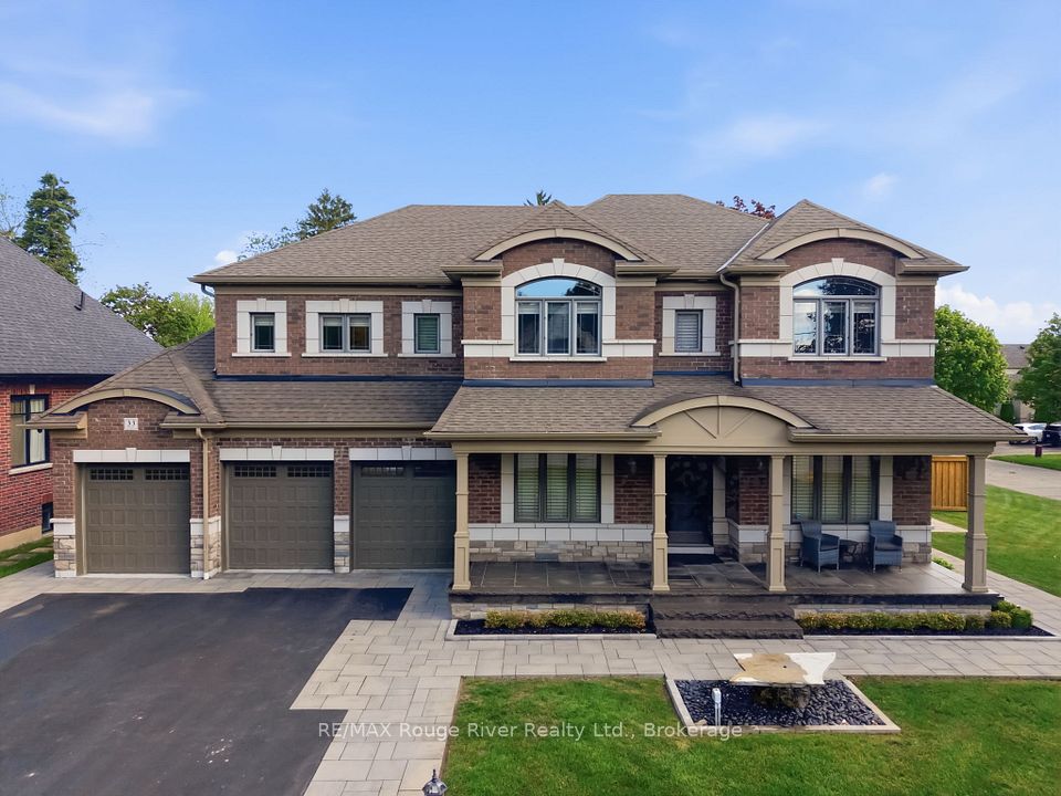33 North Street, Whitby, ON L1M 1C2