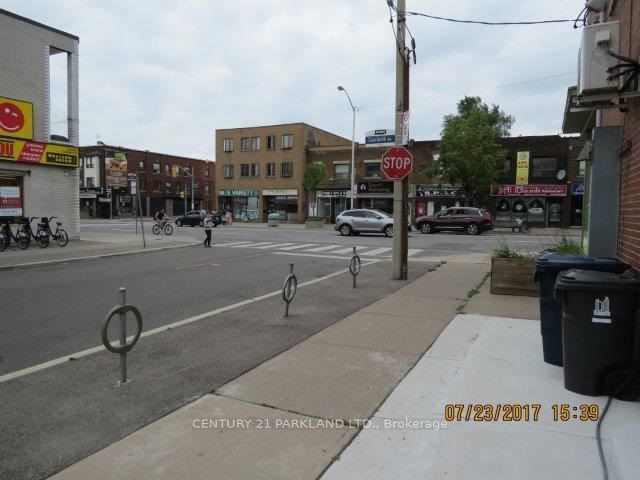 1331 Danforth Avenue, Toronto E01, ON M4J 1N1