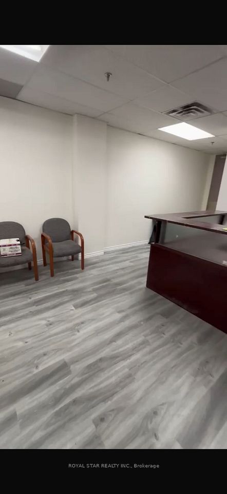 885 Progress Avenue E 215, Toronto E09, ON M1H 3G3