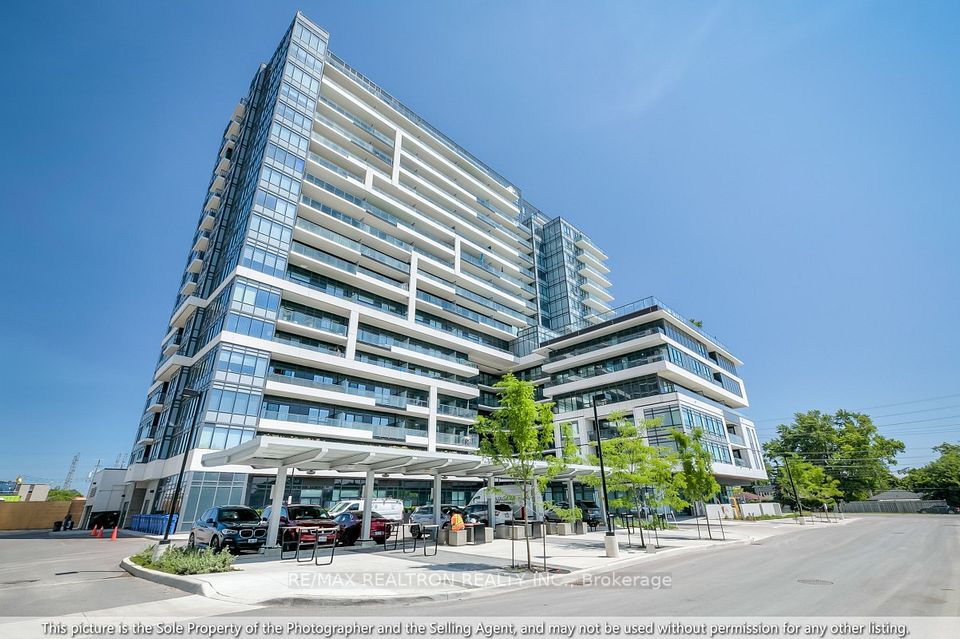 Condo Apartment at 1480 Bayly Street 305, Pickering, ON L1W 0C2, Pickering
