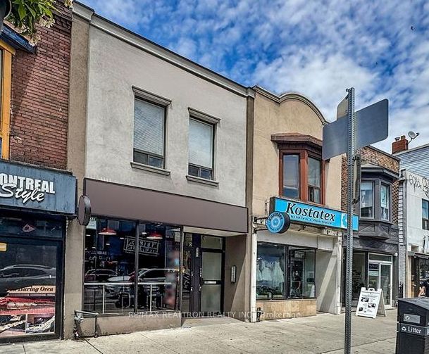 588 Danforth Avenue 3, Toronto, ON M4K 1R1