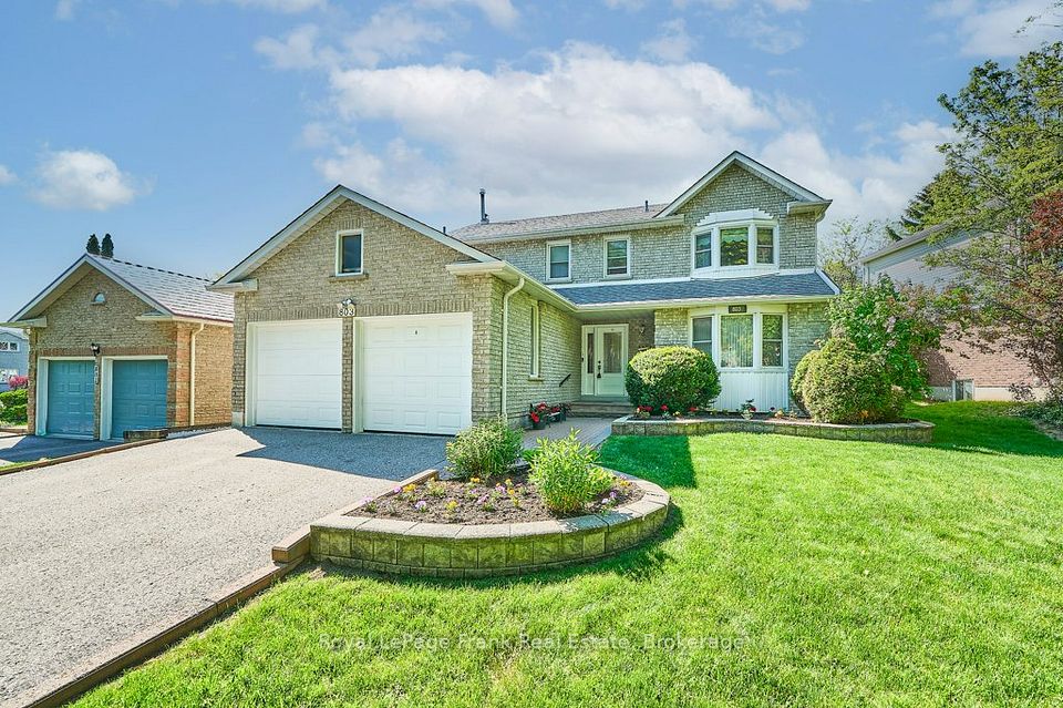 Detached at 803 Linden Court, Whitby, ON L1N 7K6, Whitby