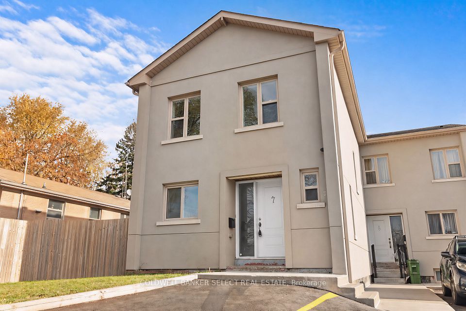 Att/Row/Townhouse at 1 Autumn Avenue 7, Toronto E04, ON M1K 3L8, Toronto E04