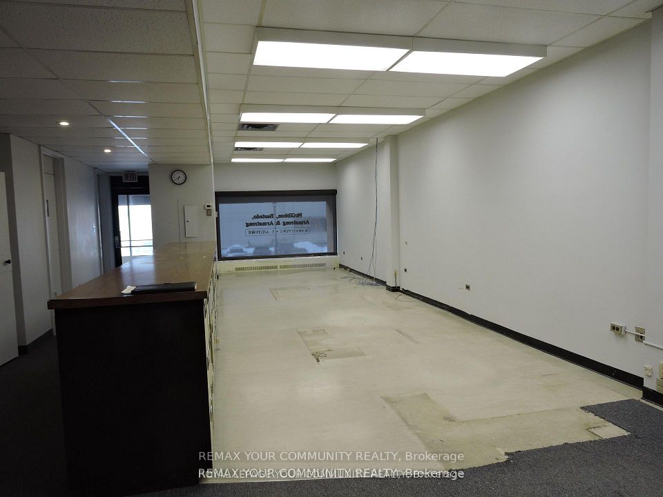 32 Simcoe Street S 2nd. Fl, Oshawa, ON L1H 4G2