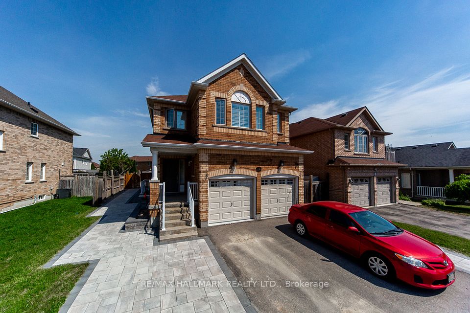 Detached at 114 Medland Avenue, Whitby, ON L1P 1T5, Whitby
