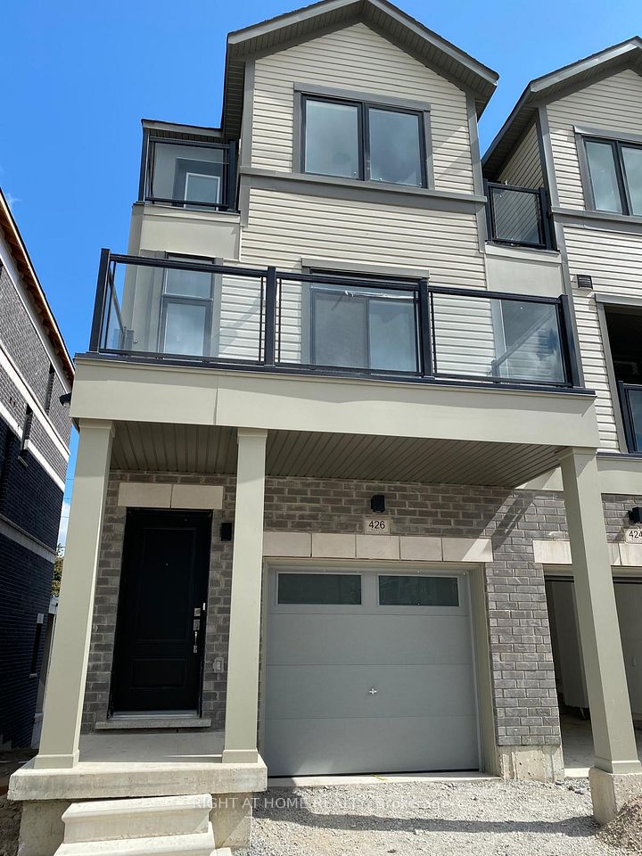 Att/Row/Townhouse at 426 Okanagan Path, Oshawa, ON L1H 1C7, Oshawa