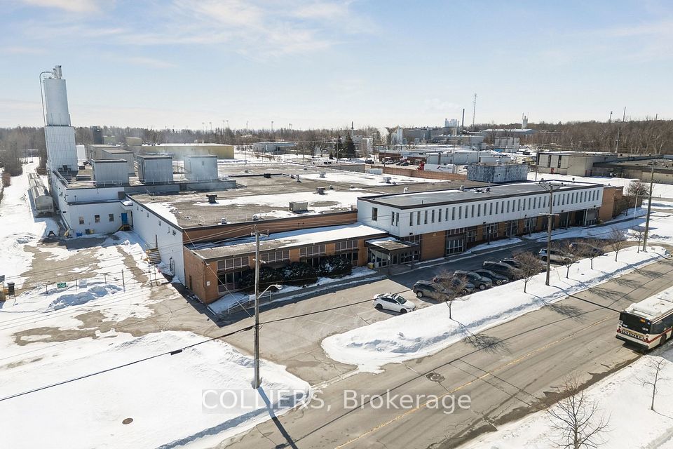 595 Coronation Drive, Toronto E10, ON M1E 2K4
