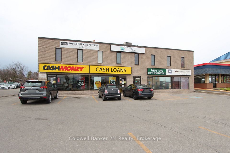342 King Street W 203, Oshawa, ON L1G 4T1