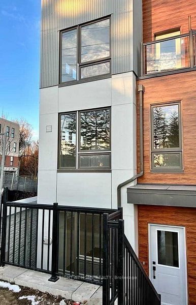 Att/Row/Townhouse at 1666 Pleasure Valley Path, Oshawa, ON L1G 4X8, Oshawa