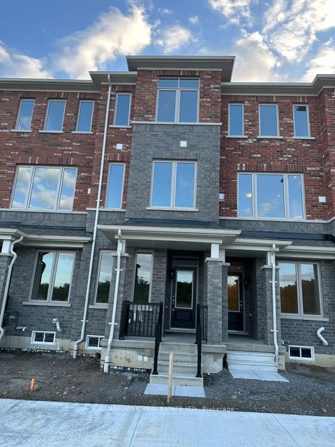 Att/Row/Townhouse at 2940 Whites Road, Pickering, ON L1X 0R5, Pickering