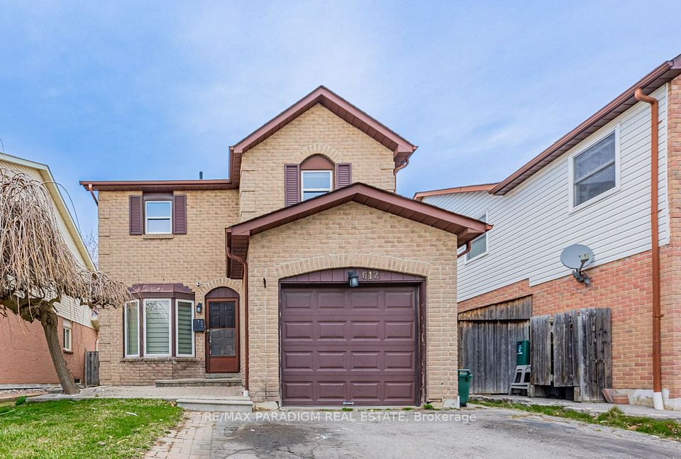 Detached at 612 Flavelle Court, Pickering, ON L1V 3W6, Pickering