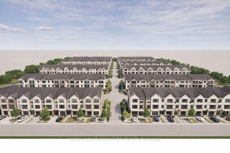 669 Taunton Road W, Ajax, ON L1T 4R6