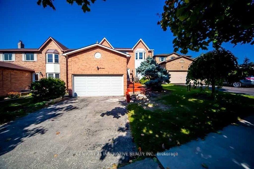 Detached at 16 Long Drive Main, Whitby, ON L1N 8E1, Whitby