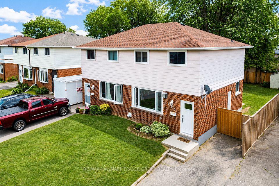Semi-Detached  at 230 Kinmount Crescent, Oshawa, ON L1J 3T7, Oshawa
