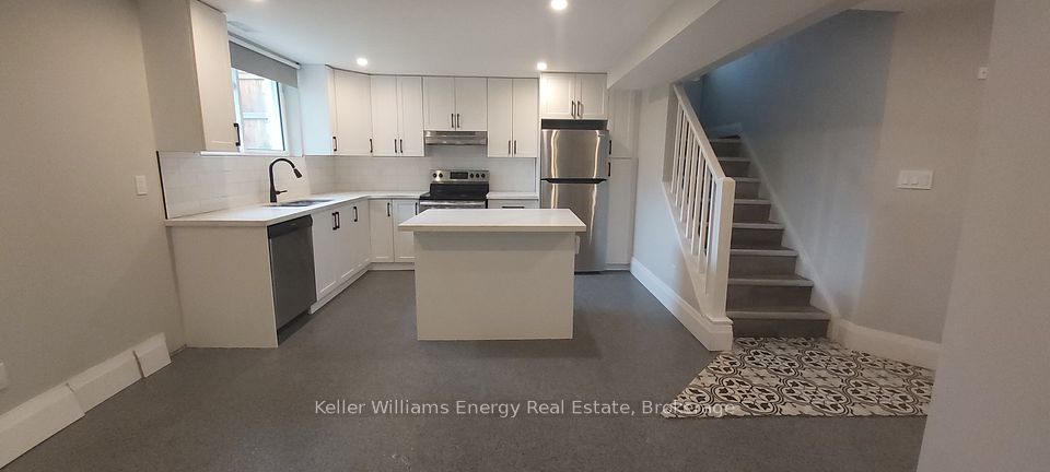 Detached at 634 Wilson Road N Lower, Oshawa, ON L1G 6E9, Oshawa