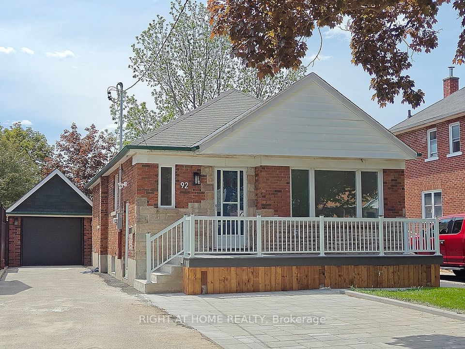 Detached at 92 Cadillac Avenue S Upper, Oshawa, ON L1H 5Z2, Oshawa
