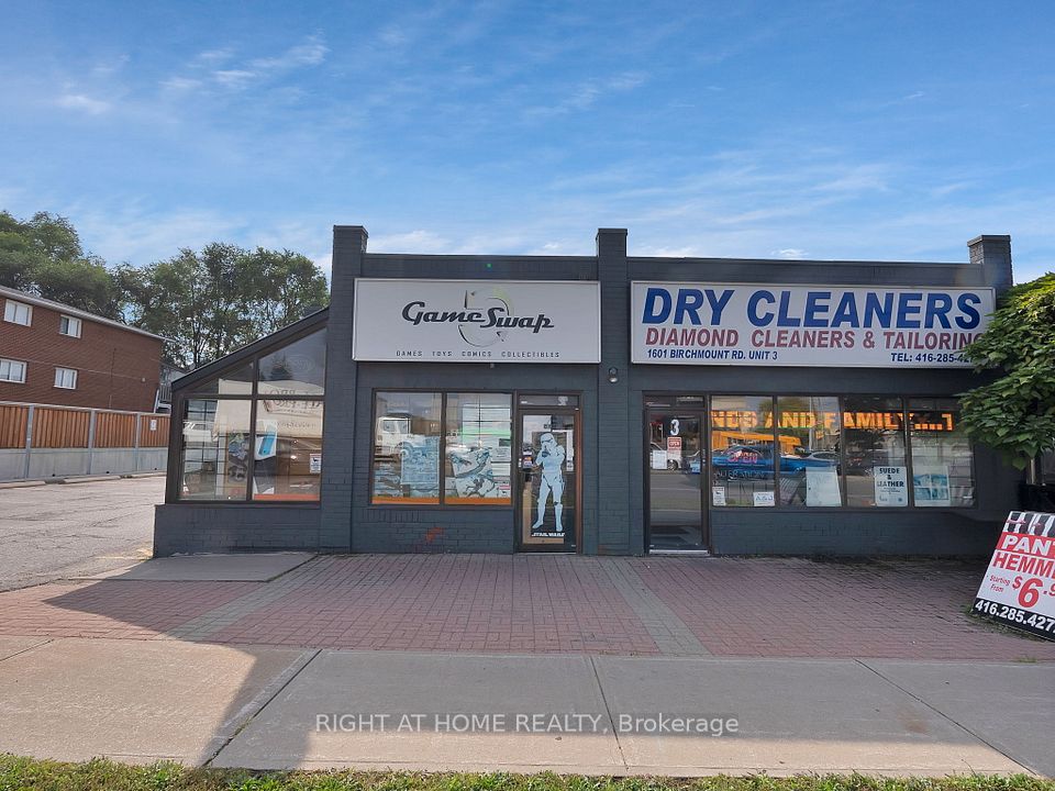 1601 Birchmount Road 4, Toronto, ON M1P 2H5