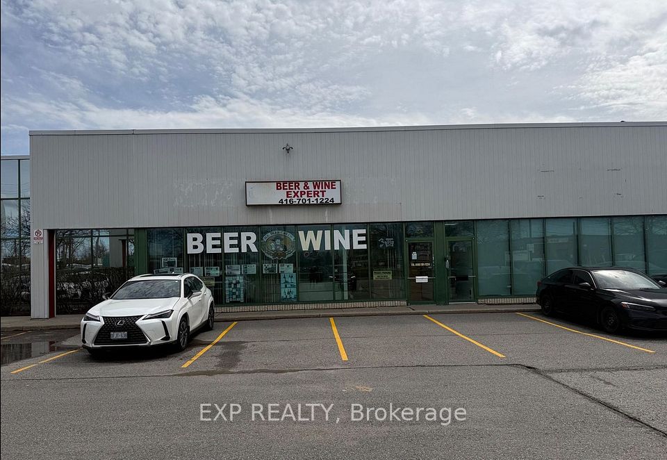 21 Canadian Road 5, Toronto, ON M1R 5G2