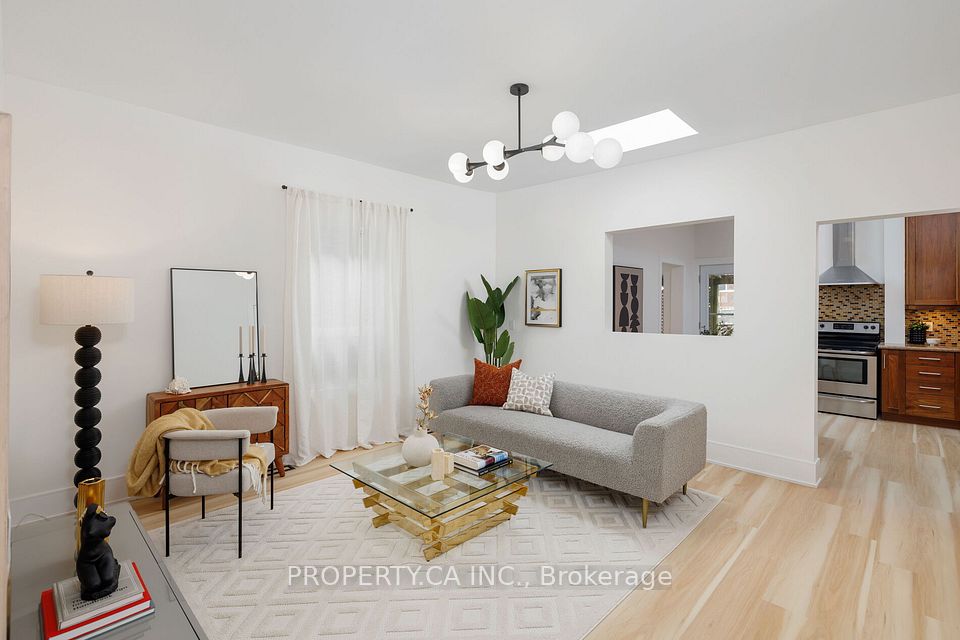 332 Woodfield Road, Toronto, ON M4L 2X1 at 332 Woodfield Road, Toronto, ON M4L 2X1, Toronto E01, ON, M4L 2X1