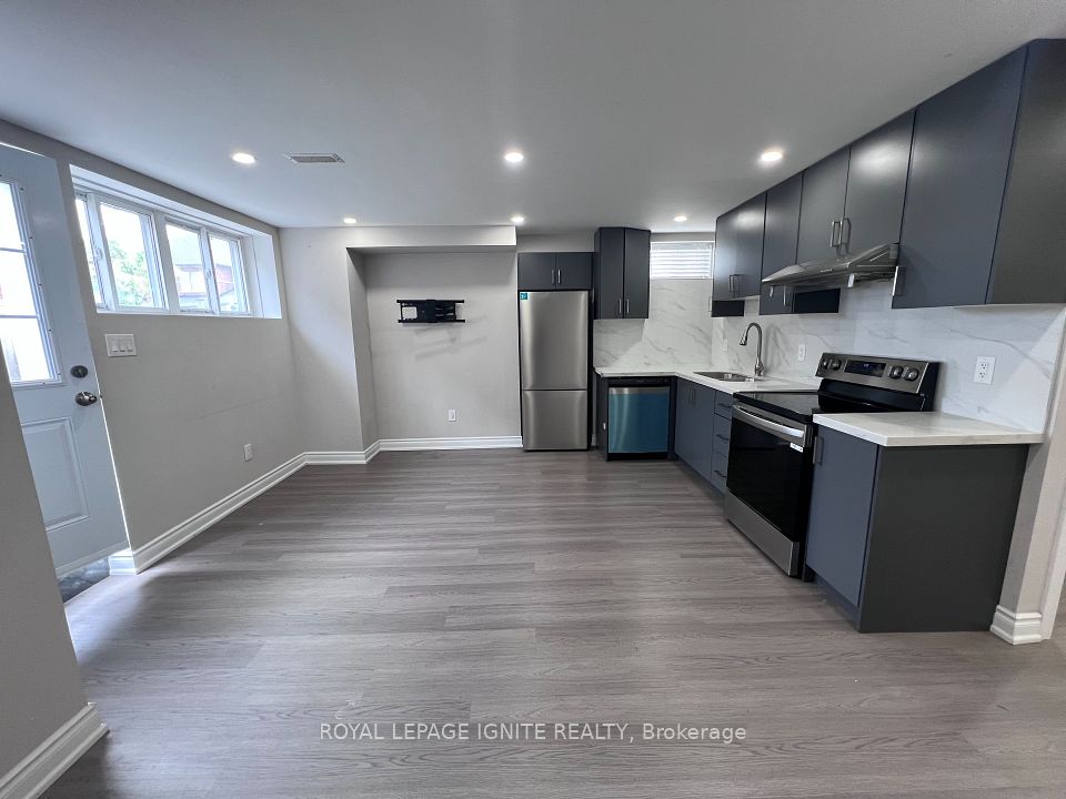 Detached at 2449 Hibiscus Drive Basement, Pickering, ON L1X 0H1, Pickering