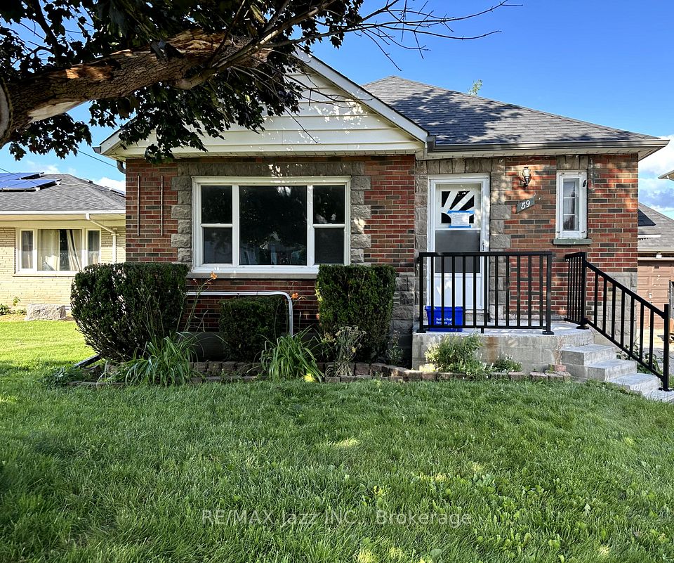 Detached at 59 Wilson Road S Main, Oshawa, ON L1H 6B6, Oshawa