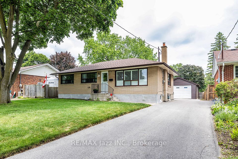 Detached at 571 Finucane Street, Oshawa, ON L1J 5L5, Oshawa