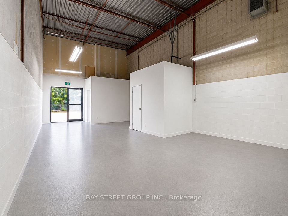328 Passmore Avenue 42, Toronto E07, ON M1V 4B5