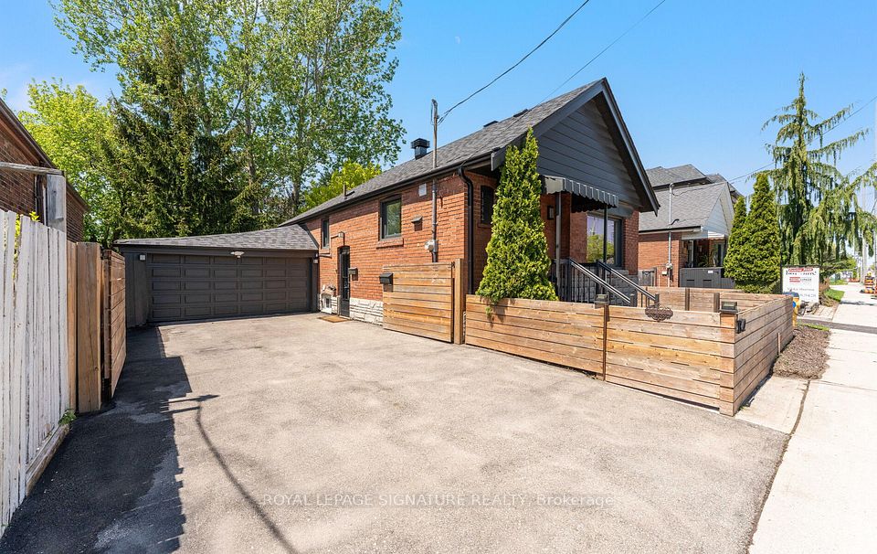 Detached at 1342 Victoria Park Avenue, Toronto E03, ON M4B 2L7, Toronto E03