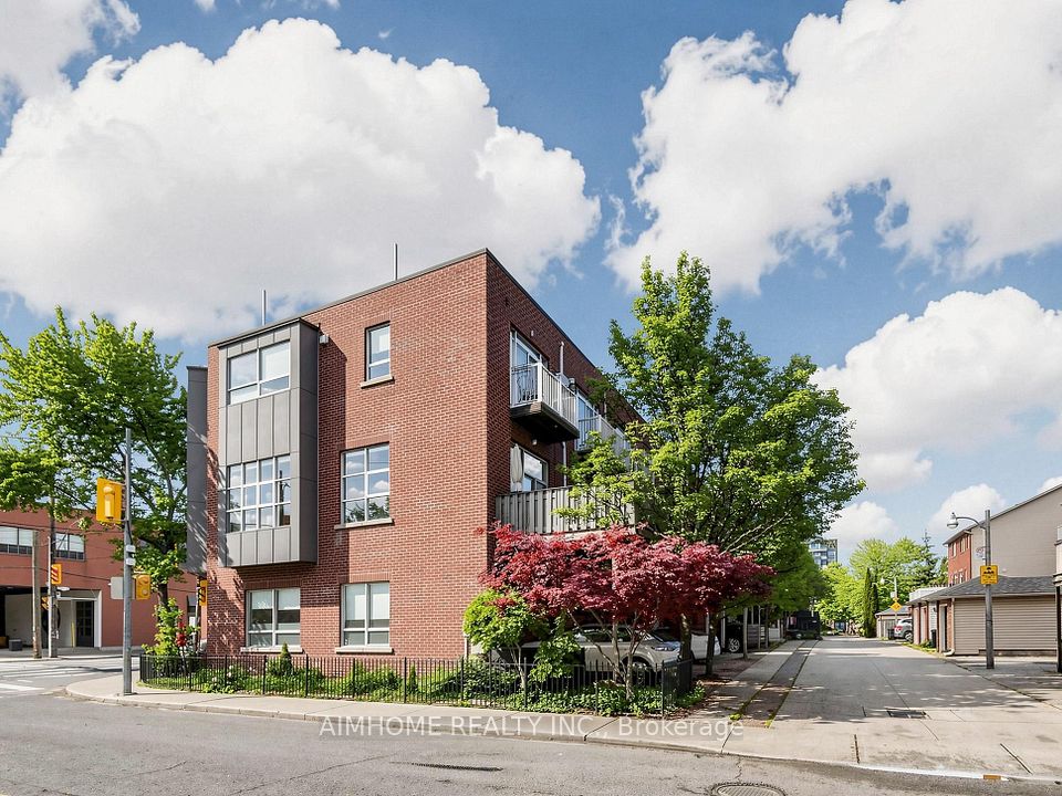 Att/Row/Townhouse at 1089 Dundas Street E, Toronto E01, ON M4M 1R9, Toronto E01