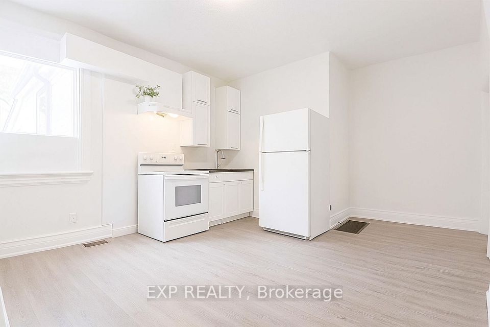 Semi-Detached  at 207 Gamble Avenue Main, Toronto E03, ON M4J 2P4, Toronto E03