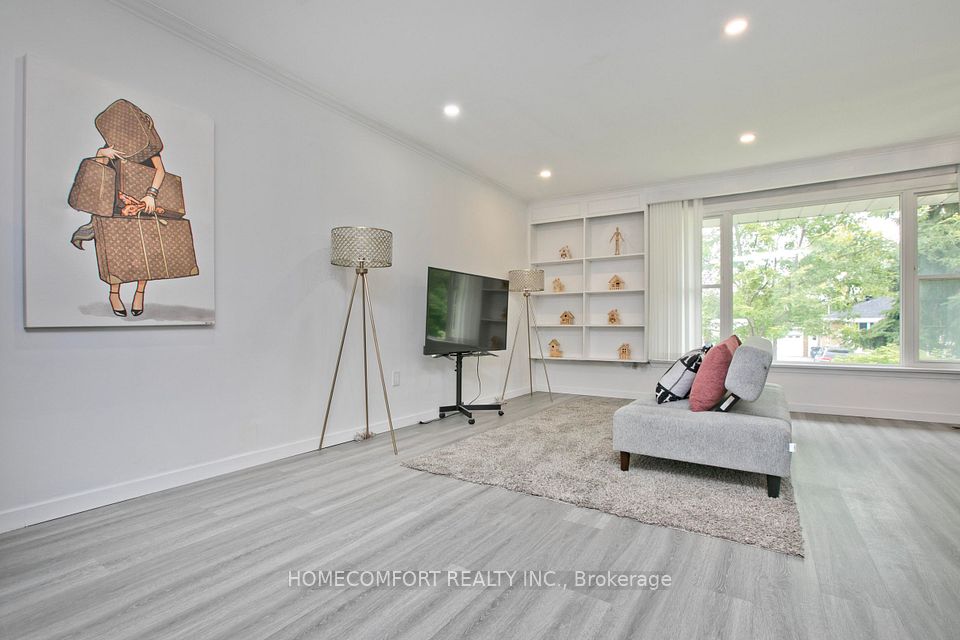 19 Beacham Crescent, Toronto, ON M1T 1M9 at 19 Beacham Crescent, Toronto, ON M1T 1M9, Toronto E05, ON, M1T 1M9