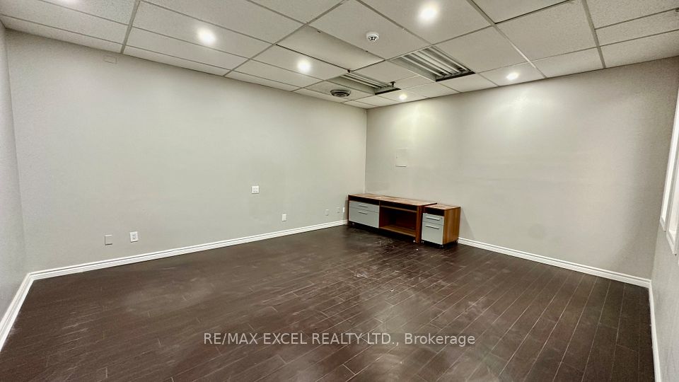 55 Nugget Avenue 212, Toronto, ON M1S 3L1