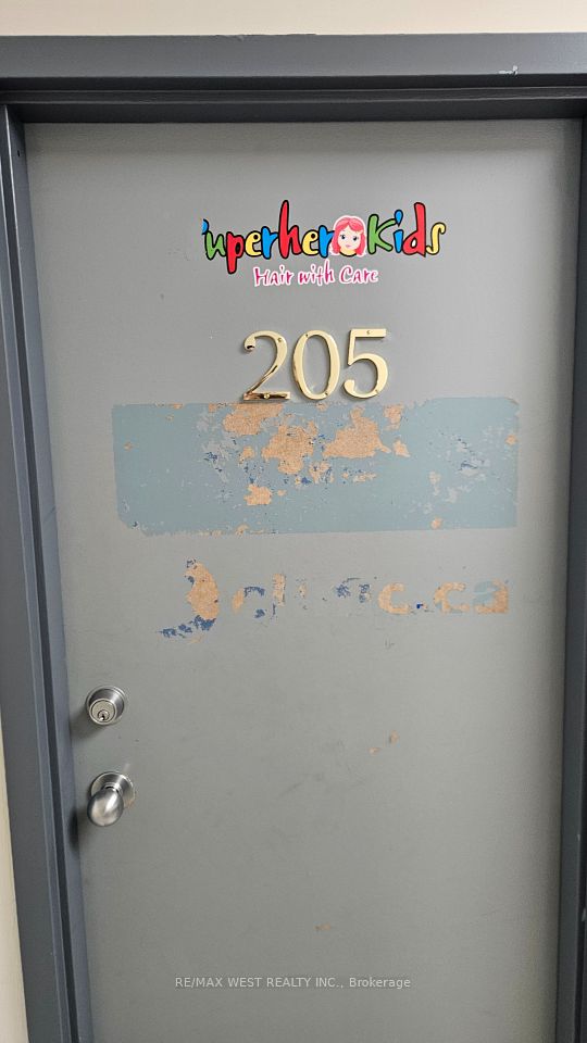 174 Harwood Avenue 205, Ajax, ON L1S 2H6