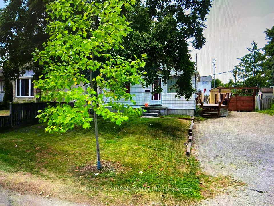 32 Amiens Road, Toronto, ON M1E 3S6 at 32 Amiens Road, Toronto, ON M1E 3S6, Toronto E10, ON, M1E 3S6